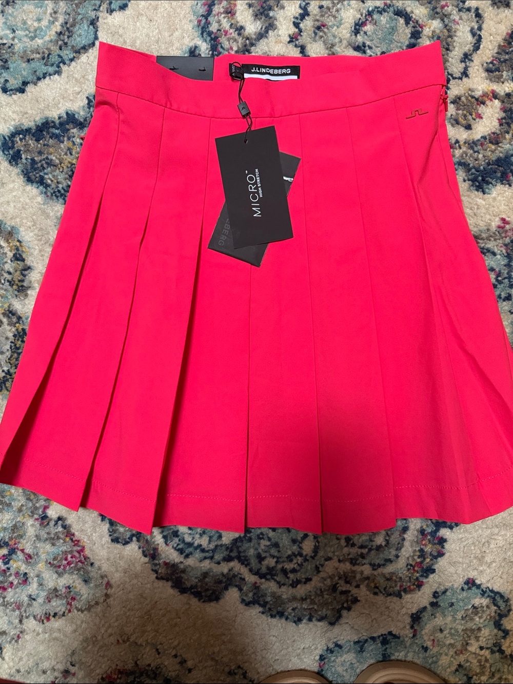 NWT J.Lindeberg Hot Pink Pleated Skater Skirt- size small